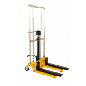 MS4-15 TRANSPALET CU CATARG SI CU PLATFORMA, CAPACITATE 400 KG, INALTIME DE RIDICARE 1.500 MM, FURCI REGLABILE PE LATIME