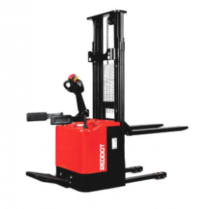 WS15-2500, STIVUITOR ELECTRIC, 1.500 KG, INALTIME RIDICARE 2.500 MM, CONTROLLER CURTIS