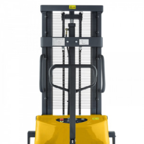 SSE1530, STIVUITOR SEMI-ELECTRIC, CAPACITATE 1.500 KG, INALTIME RIDICARE 3.000 MM