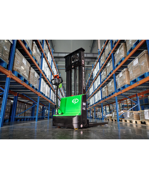 DS3-3300, TRANSPALET ELECTRIC CU CATARG MARCA "EP EQUIPMENT", INALTIME DE RIDICARE 3.300 MM, SARCINA MAX 1.500 KG