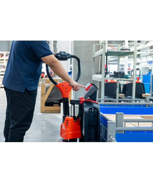 F4_RAVAS, TRANSPALET ELECTRIC CU CANTAR, CAPACITATE 1500 KG, ACUMULATOR LI-ION