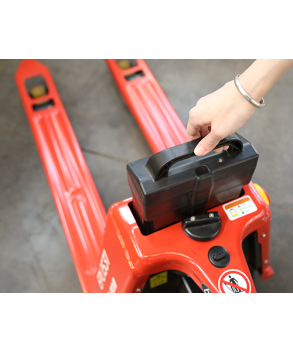 EPL153(1), TRANSPALET ELECTRIC, SARCINA 1500 KG, ACUMULATOR LI-ION