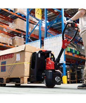 F4, TRANSPALET ELECTRIC 1500 KG, ACUMULATOR LI-ION