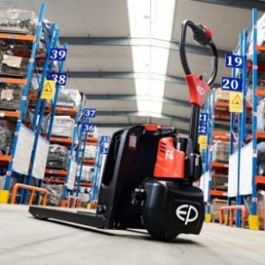 F4, TRANSPALET ELECTRIC 1500 KG, ACUMULATOR LI-ION