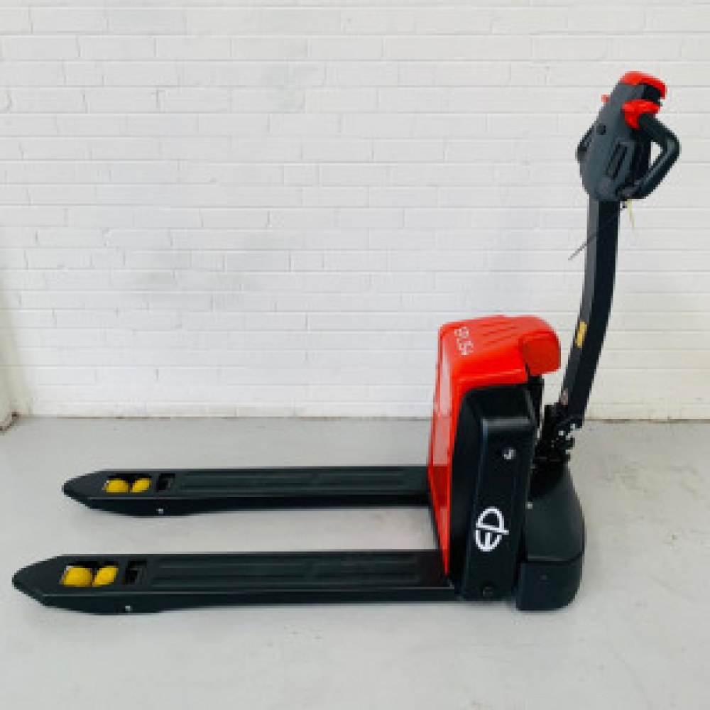 EPL154, TRANSPALET ELECTRIC 1500 KG, SERIE PROFESIONALA, ACUMULATOR LI-ION